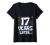 Femme Seventeen 17 Years Later 17th Birthday Funny Party Meme T-Shirt avec Col en V