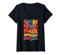Femme Shade n'a jamais fait de personne un allié gay moins gay | Mois de la fierté LGBTQ T-Shirt avec Col en V