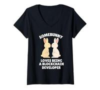 Femme Somebunny Adore être Un développeur de Blockchain Easter Bunny T-Shirt avec Col en V