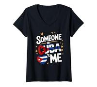 Femme Someone in Cuba Loves Me Long Distance Love T-Shirt avec Col en V