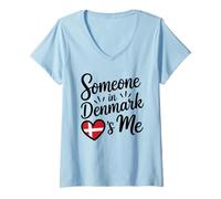 Femme Someone in Denmark Loves Me Long Distance Love T-Shirt avec Col en V