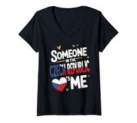Femme Someone in The Czech Republic Loves Me Heart T-Shirt avec Col en V