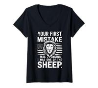 Femme Ta première Erreur a été de Penser Que j'étais l'un des Moutons Les Plus drôles T-Shirt avec Col en V