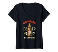 Femme Taedonggang Beer Pyongyang Corée du Nord Soviétique Vieilli T-Shirt avec Col en V