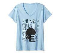 Femme Trendy Apparel Juneteenth Head with American Flag Silhouette T-Shirt avec Col en V