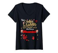Femme Une Reine est née Le 4 Novembre (4e Anniversaire de Naissance) T-Shirt avec Col en V