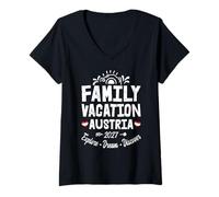 Femme Vacances en Famille Autriche 2027 | Family Travel Squad T-Shirt avec Col en V