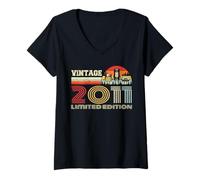 Femme Vintage 2011 Classic Birthday 2011 Cassette Tape Vintage T-Shirt avec Col en V