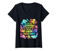 Femme We are Different But in This School We All Swim Together T-Shirt avec Col en V