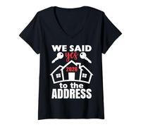 Femme We Said Yes to The Address 2026 First Time Homeowner Couples T-Shirt avec Col en V
