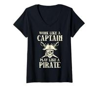 Femme Work Like Captain Play Like Pirate Humour Funny Humour Men Women Kid T-Shirt avec Col en V