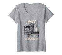 Femme Yellowstone Ride for The Brand Distressed Cowboy Portrait T-Shirt avec Col en V