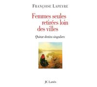 Femmes seules retirées loin des villes