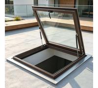 Fenêtre de toit de type lucarne avec cadre à double vitrage trempé