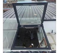 Fenêtre de toit personnalisée pour toits inclinés et plats - Double couche vitrée - Éclairage de grenier et de sous-sol - Parfait pour la rénovation de la maison (85 x 70 cm)