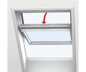 Fenêtre de toit VELUX à rotation - Confort - Finition blanche - GGU CK02 0076 55x78