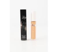 fenty beauty by rihanna maquillage femme de couleur chair