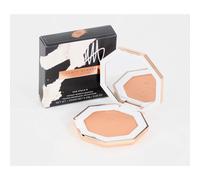 Fenty Beauty par Rihanna Sun Stalk'r Instant Warmth Bronzer Bajan Gyal