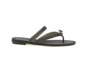 Ferragamo - Jealsa Thong Sandal - Femme - Chaussures - Noir - Taille: 35 EU