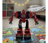 FERRY JOUETS Robot Transformable 5-en-1 à Rétrofriction - Assemble 5 Véhicules de Pompier en Un Robot Puissant - Couleur Rouge