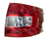 Feu Gauche arrière Compatible Avec Skoda Pour Spaceback 2014 2015 2016 2017 2018 2019 Cache De Feu Arrière Feu Stop Clignotant Ampoule Non Incluse(Red Right)