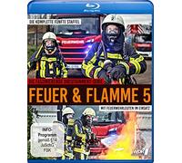 Feuerwehr Bochum - Feuer und Flamme: mit Feuerwehrmännern im Einsatz [Blu-Ray] [Import]
