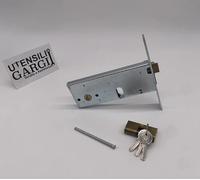 FF Serrure à enfiler pour portes métalliques avec cylindre - Entrée 70 mm