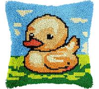 FFDONGTEGO Animaux de dessins animés Latch Hook Cushion Kits for Adults,Un mignon petit canard,Pillowcase Kids Beginner DIY Needlework Embroidery Kits Handmade Set Craft Sofa Home Decor 43x43cm