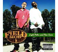Field Mob – Light Poles and Pine Trees – Import – Universal Billard