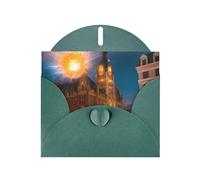 Fiery Red Street Carte de vacances horizontale avec enveloppe en forme de cœur vert foncé et écrire divers vœux de vacances