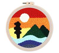 Figured'Art Punch Needle Kit Complet pour Adultes et Enfants - Montagne et Coucher de Soleil - Parfait pour Débutant. Set prêt à broder taille 20x20cm avec cadre circulaire