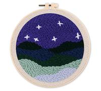 Figured'Art Punch Needle Kit Complet pour Adultes et Enfants - Paysage sous les Étoiles - Parfait pour Débutant. Set prêt à broder taille 20x20cm avec cadre circulaire