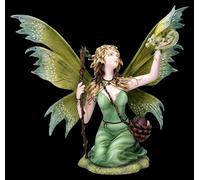 Figuren Shop GmbH Figurine d'elfe - Elarwen, fée naturelle avec dragon - Décoration fantaisie peinte à la main (34,5 cm) - Collection Tales of Aurelion - Idée cadeau pour les fans de nature et de