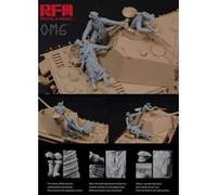 Figures For Panther G, Fallen Resin - 1:35e - Rye Field Model G