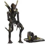 Figurine d'action extraterrestre Kai-Lurker Play Arts de Square Enix G