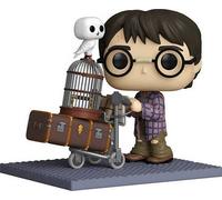 Figurine Funko Pop! - N°135 - Harry Potter - Harry Pushing Trolley