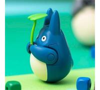 Figurine Mon voisin Totoro Ghibli Culbuto Totoro Bleu avec feuille