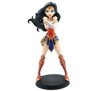 Figurine - PLASTOY - Wonder Woman - 25 cm - Costume emblématique - Base détaillée
