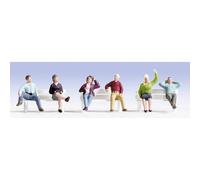 Figurines ''personnes assises''