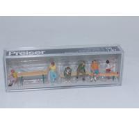 Figurines Preiser 10702 Dans Le Biergarten Avec Table Et Banc 1:87 H0 NEU OVP