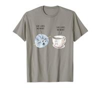 Fil à Crochet Amusant « She Loves Me More » et café T-Shirt