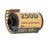 Film couleur 35 mm haute résolution et définition, grain fin pour des images nettes et précises, idéal pour la photographie de portrait et