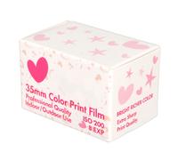 Film couleur rétro, film 35 mm à contraste élevé et grain apparent, idéal pour les portraits et les scènes d'action, avec une bonne profondeur