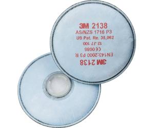 Filtre à particules 3M 2138 P3R avec charbon actif offrant une protection supplémentaire contre les gaz et les vapeurs organiques en dessous de la valeur limite ainsi que contre l'ozone jusqu'à 10 foi