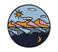 Finally Home Écusson thermocollant Jour & Nuit Miroir Lac - Montagne | Motif vintage pour les randonneurs : nature et randonnée. Comme écusson thermocollant pour sac à dos et veste.