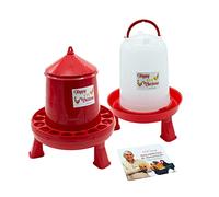 FINCA CASAREJO Pack Mangeoire et abreuvoir avec pieds pour poules - Mangeoire et abreuvoir Happy Chickens 12 kg et 10 L - Plastique résistant - Comprend un guide d'alimentation pratique pour les