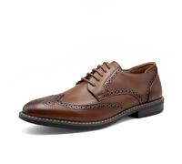 Finishing & Sewing Chaussures à Lacets pour Hommes, Style Brogue Classique, dessiné en Oxfords avec empiècement à la Wingtip.