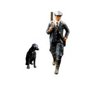 Fiocias Miniature Figurine Statuette Poursuivant Résine Modèle Train Décor Bâtiment Miniature avec Chien Adapté pour Diorama Maison Jeu Photographie, Style A