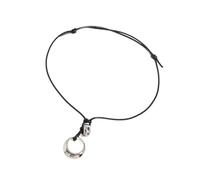 FIRSTXIU Collier élégant avec cercle creux symbolisant l'amour et l'engagement pour les femmes à la mode, Acier inoxydable