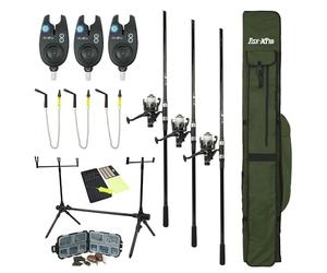 FISH-XPRO Karper Set Plus 3-Rod - Kit de Canne à pêche à la Carpe Noire - 96 pièces - Détecteurs de Coq - Échangistes - Rodpod - Supports arrière - Foudrale - Extra étendu - Tout ce Dont Vous Avez